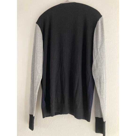 Armani Exchange Junior XL V-neck Navy Gray Color Block Button-up Cardigan - Picture 3 of 6